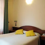 Button 파르마