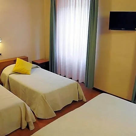 Hotell Button Parma