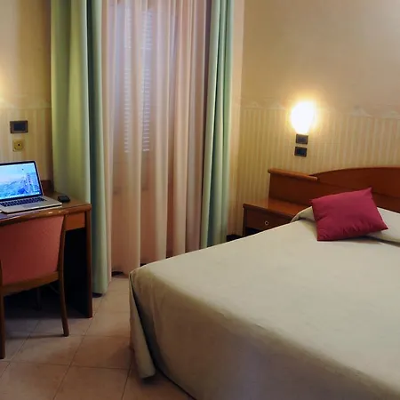 Hotell Button Parma