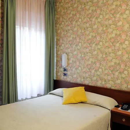 Hotell Button Parma