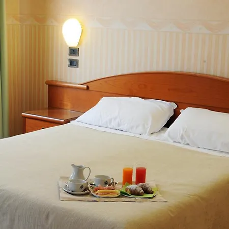 Otel Button